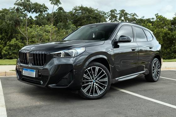 BMW X1 2.0 16V TURBO GASOLINA SDRIVE20I M SPORT STEPTRONIC BMW X1 2.0 16V TURBO GASOLINA SDRIVE20I M SPORT STEPTRONIC